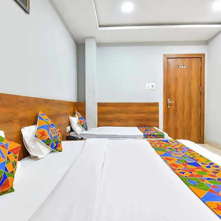 Fabhotel Raghumani Palace Ujjain Exterior foto